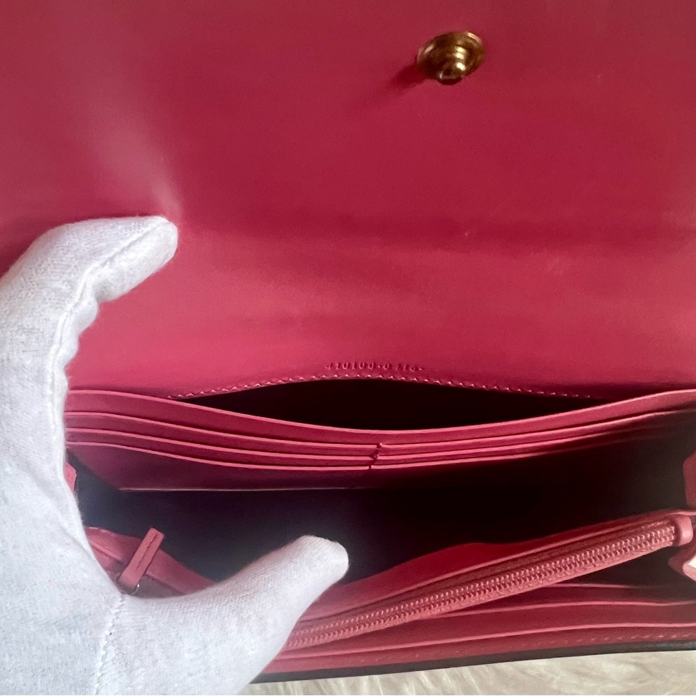 💖🚫SOLD🚫Gucci Guccisima Front Snap Wallet - Picture 7 of 14